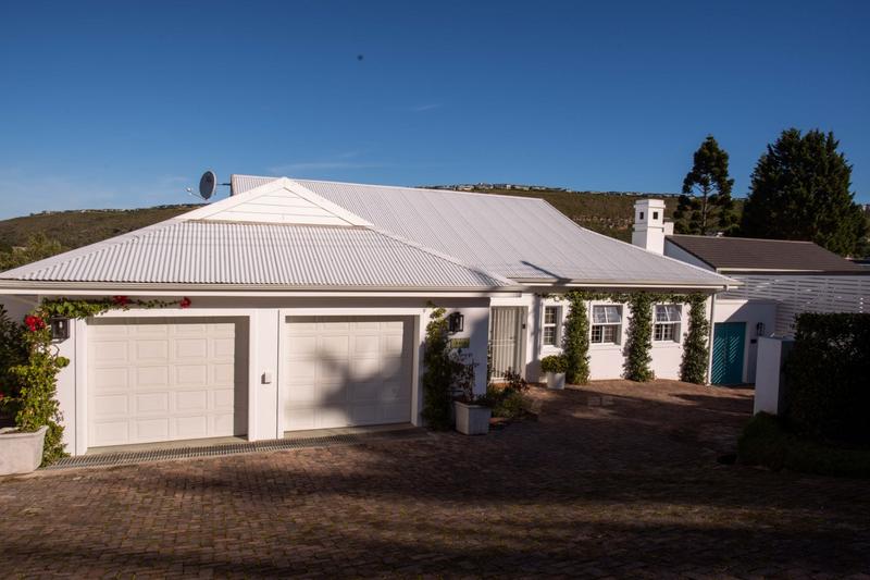 6 Bedroom Property for Sale in Seaside Longships Western Cape